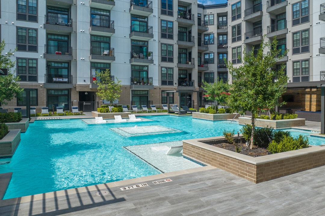 Bellrock Sawyer Yards in Houston, TX - Foto de edificio