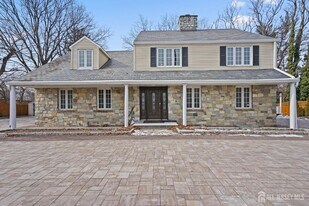 95 Westons Mill Rd in East Brunswick, NJ - Building Photo