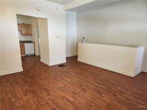 410 Graves St in Syracuse, NY - Building Photo - Building Photo