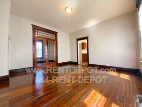 412 E Riverside Dr in Evansville, IN - Building Photo - Building Photo