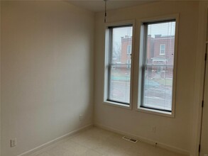 4375 Gibson Ave in St. Louis, MO - Building Photo - Building Photo