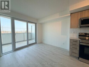 1010 Sandy Beach Rd in Pickering, ON - Building Photo - Building Photo