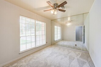 7214 Mobud Dr in Houston, TX - Building Photo - Building Photo