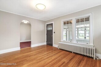 26 Marwill St in Albany, NY - Building Photo - Building Photo