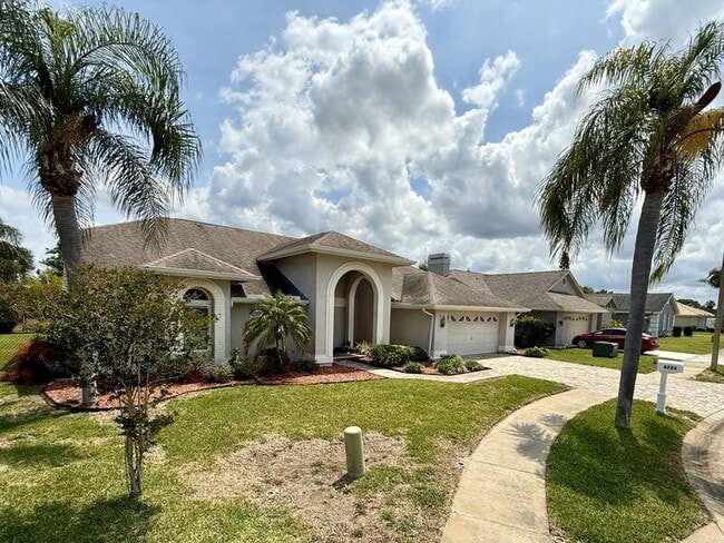 8724 Ashbury Dr in Hudson, FL - Building Photo - Building Photo