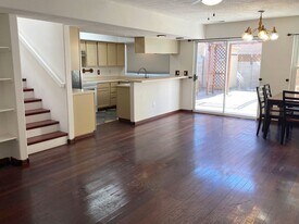 1627 55th St NW in Albuquerque, NM - Building Photo