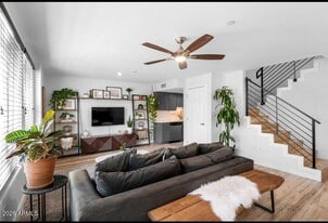 2929 N 39th St in Phoenix, AZ - Building Photo