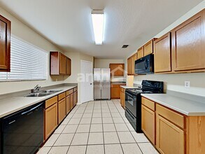 12803 Salerno Way in San Antonio, TX - Building Photo - Building Photo