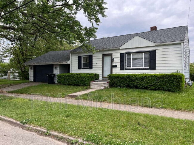 property at 1829 S Jackson St