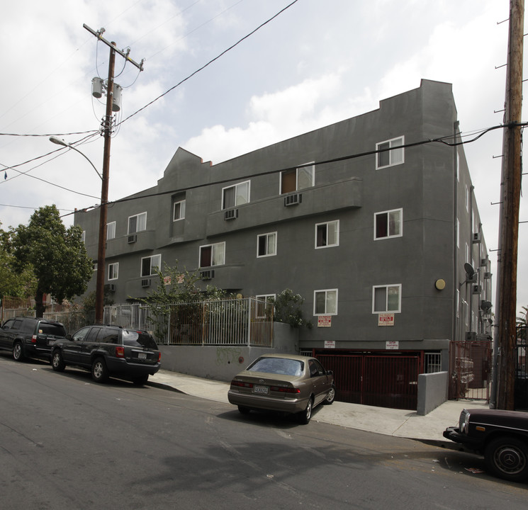 Grandview Apartments in Los Angeles, CA - Foto de edificio