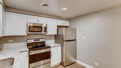 2259 S 17th Ave-Unit -GARDEN in North Riverside, IL - Building Photo - Building Photo