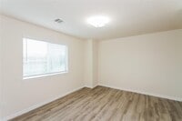 12411 Maura Lane photo'