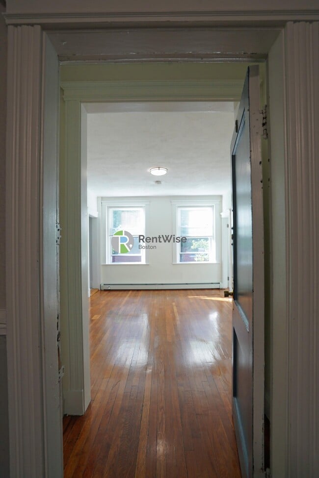 property at 86 Brainerd Rd