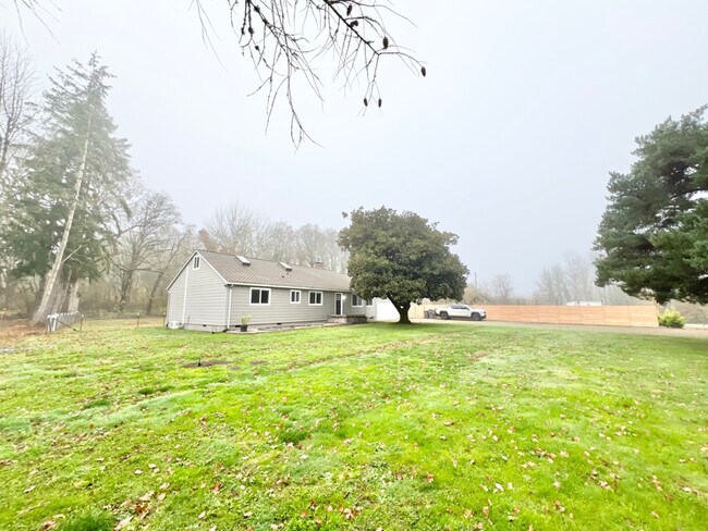 20940 SE Webfoot Rd in Dayton, OR - Building Photo - Building Photo