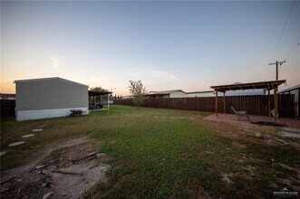 1130 Madrid St in Alamo, TX - Building Photo - Building Photo