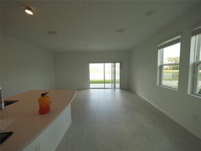 5872 Biscotti St in Nokomis, FL - Building Photo - Building Photo