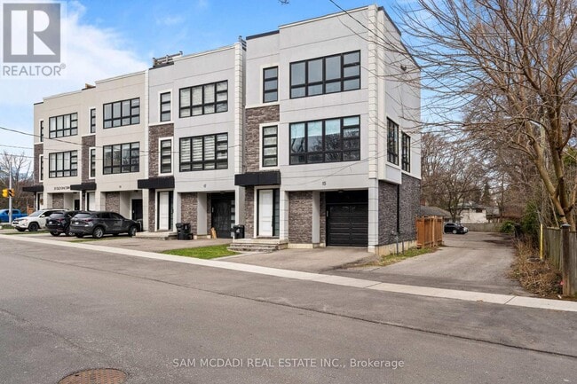 property at 15 Old Oak Dr