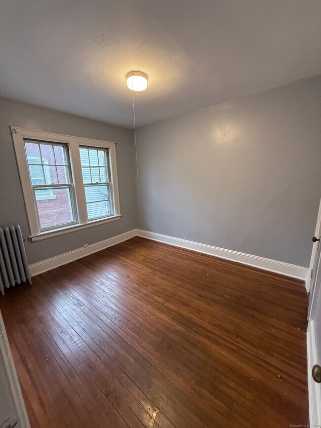 34 Groton St in Hartford, CT - Building Photo - Building Photo