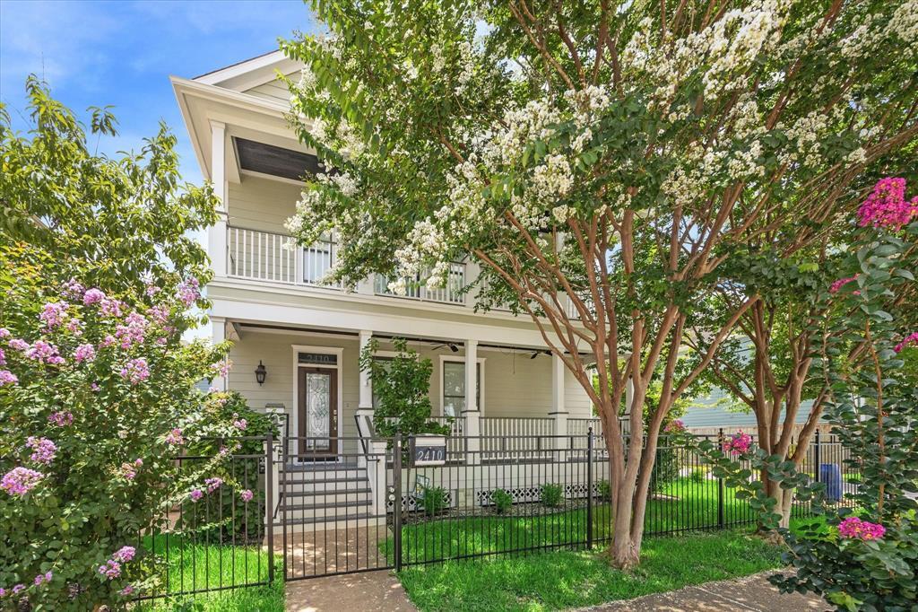 2410 Rutland St in Houston, TX - Building Photo