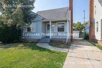 3686 Pennington Rd in Shaker Heights, OH - Building Photo - Building Photo