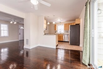 15 Cowles St in Milford, CT - Building Photo - Building Photo