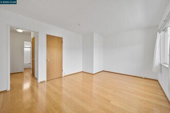 2134 McGee Ave in Berkeley, CA - Foto de edificio - Building Photo