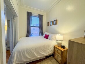 282 Washington St, Unit SI FL1-ID1238145P in Brookline, MA - Foto de edificio - Building Photo