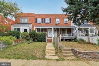 250 Lynhaven Dr, Unit 20 in Alexandria, VA - Building Photo - Building Photo