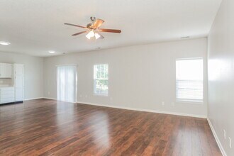 3500 Limelight Ln in Whitestown, IN - Building Photo - Building Photo