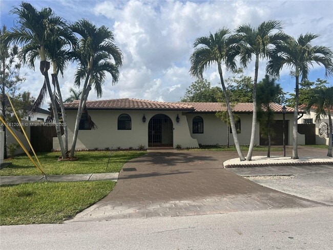 property at 10754 SW 30th St