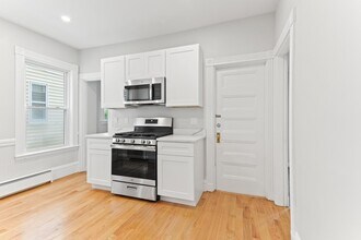 11 Harbor View St in Boston, MA - Building Photo - Building Photo