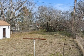 1214 E St NW in Ardmore, OK - Building Photo - Building Photo