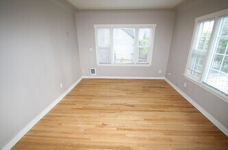 7326 13th Ave NW in Seattle, WA - Building Photo - Building Photo