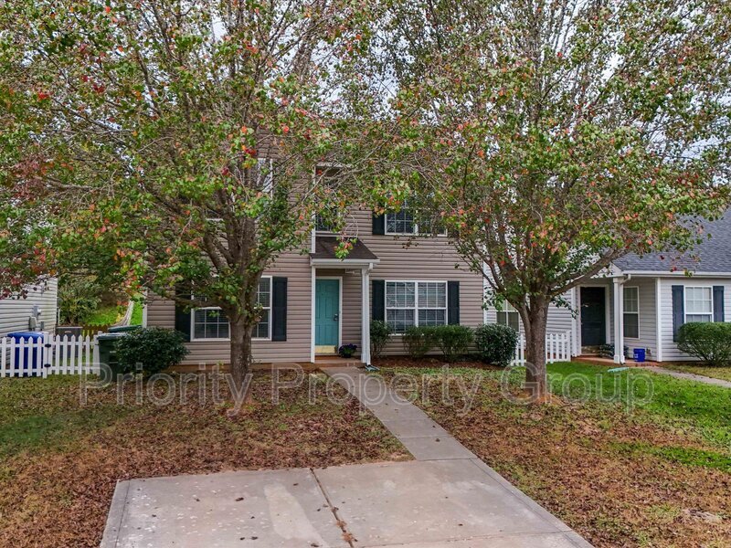 1909 Chadwell Ct in Waxhaw, NC - Building Photo