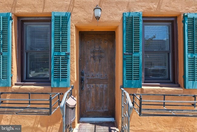 property at 1211 Crease St