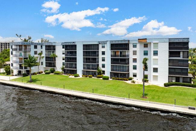 Schooner Bay Condominiums