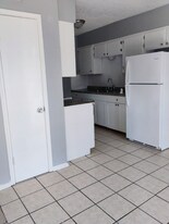 12240 Jackson Rd in St. Francisville, LA - Building Photo