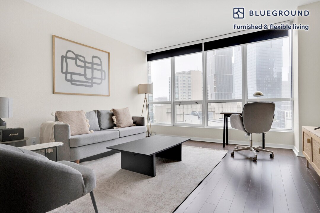 388 Beale St-Unit -FL15-ID775 in San Francisco, CA - Building Photo