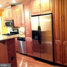 2430 4th St NE in Washington, DC - Building Photo - Building Photo