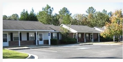 Laurel Village Apartments in Wadley, GA - Building Photo