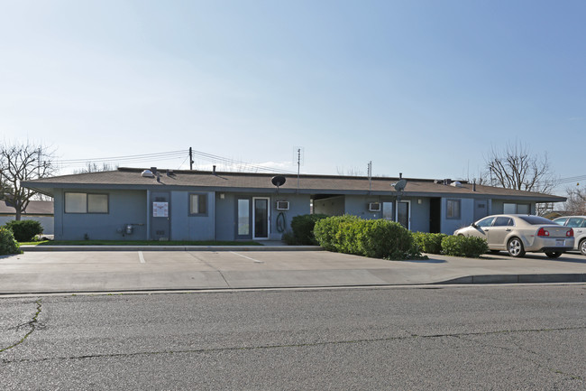 Firebaugh Elderly in Firebaugh, CA - Building Photo - Building Photo