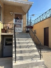 6401 W 52nd St in Chicago, IL - Building Photo - Building Photo