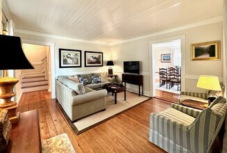 2737 Huguenot Trail in Powhatan, VA - Building Photo - Building Photo