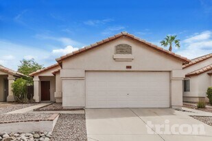21619 N 29th Dr in Phoenix, AZ - Building Photo