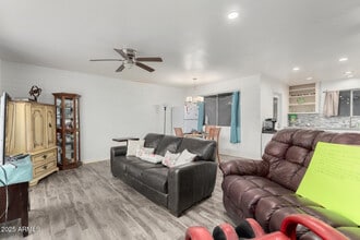 12228 N Hacienda Dr in Sun City, AZ - Building Photo - Building Photo