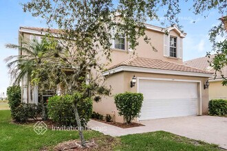 199 Berenger Walk in Royal Palm Beach, FL - Building Photo - Building Photo