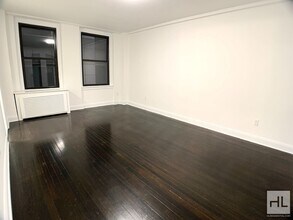WEST 55 STREET in New York, NY - Building Photo - Building Photo