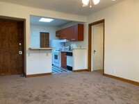 2609 University Ave, Unit 3 - 6