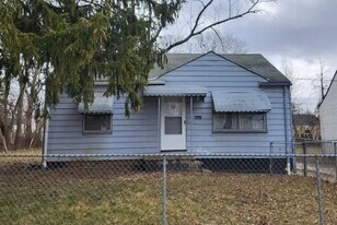 4345 E 142nd St in Cleveland, OH - Building Photo