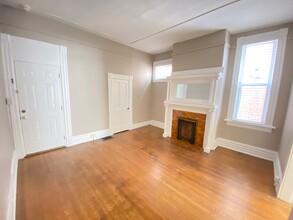 1445 Worthington St in Columbus, OH - Building Photo - Building Photo
